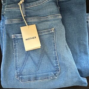 NWT MOTHER Hustler Roller Patch Pocket, Sneak Jeans in Piece by Piece